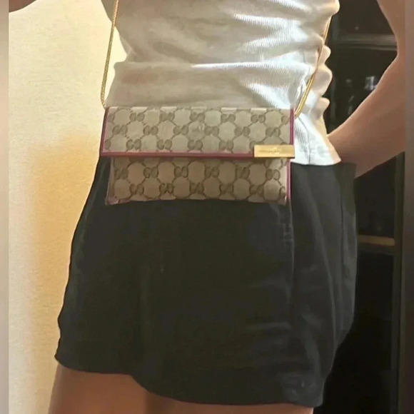 Gucci Guccisima Signature Monogram Canvas and Leather Long Wallet - Picture 14 of 16